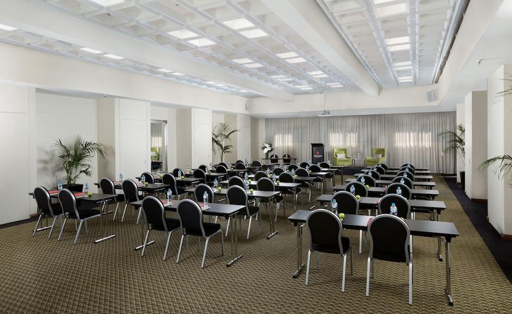 Rydges North Sydney Hotel Exterior photo