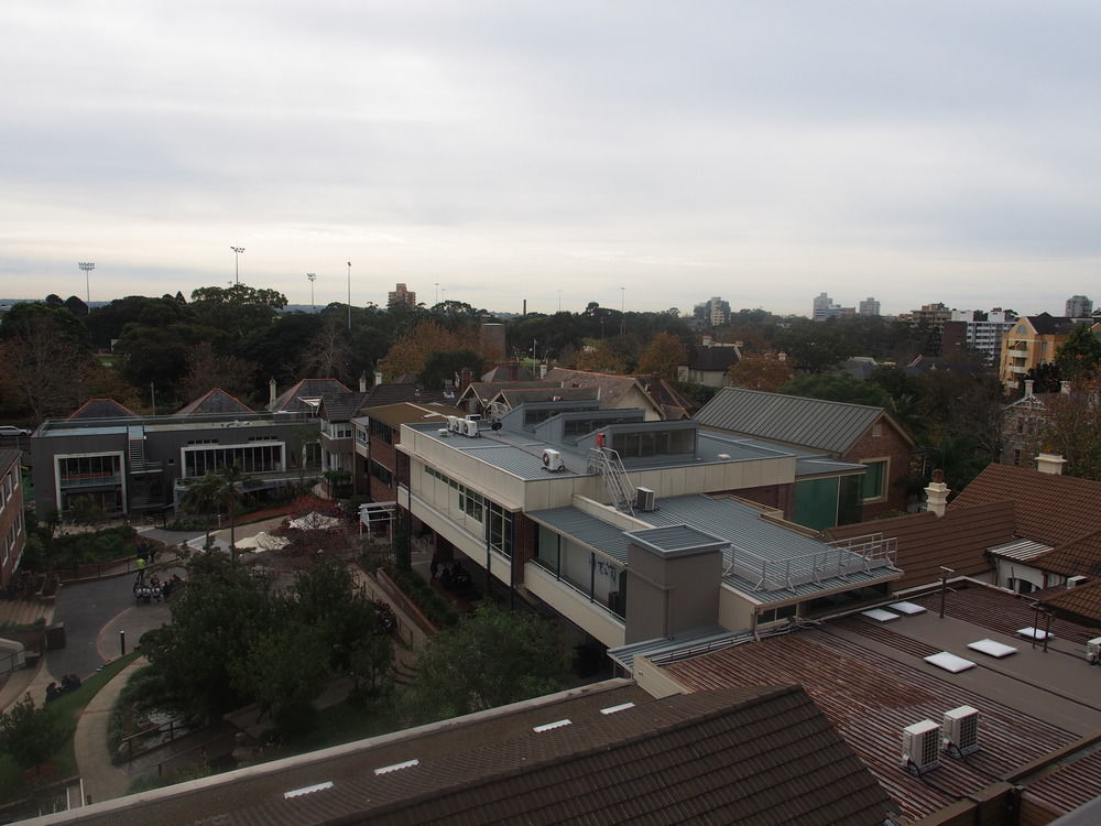 Rydges North Sydney Hotel Exterior photo